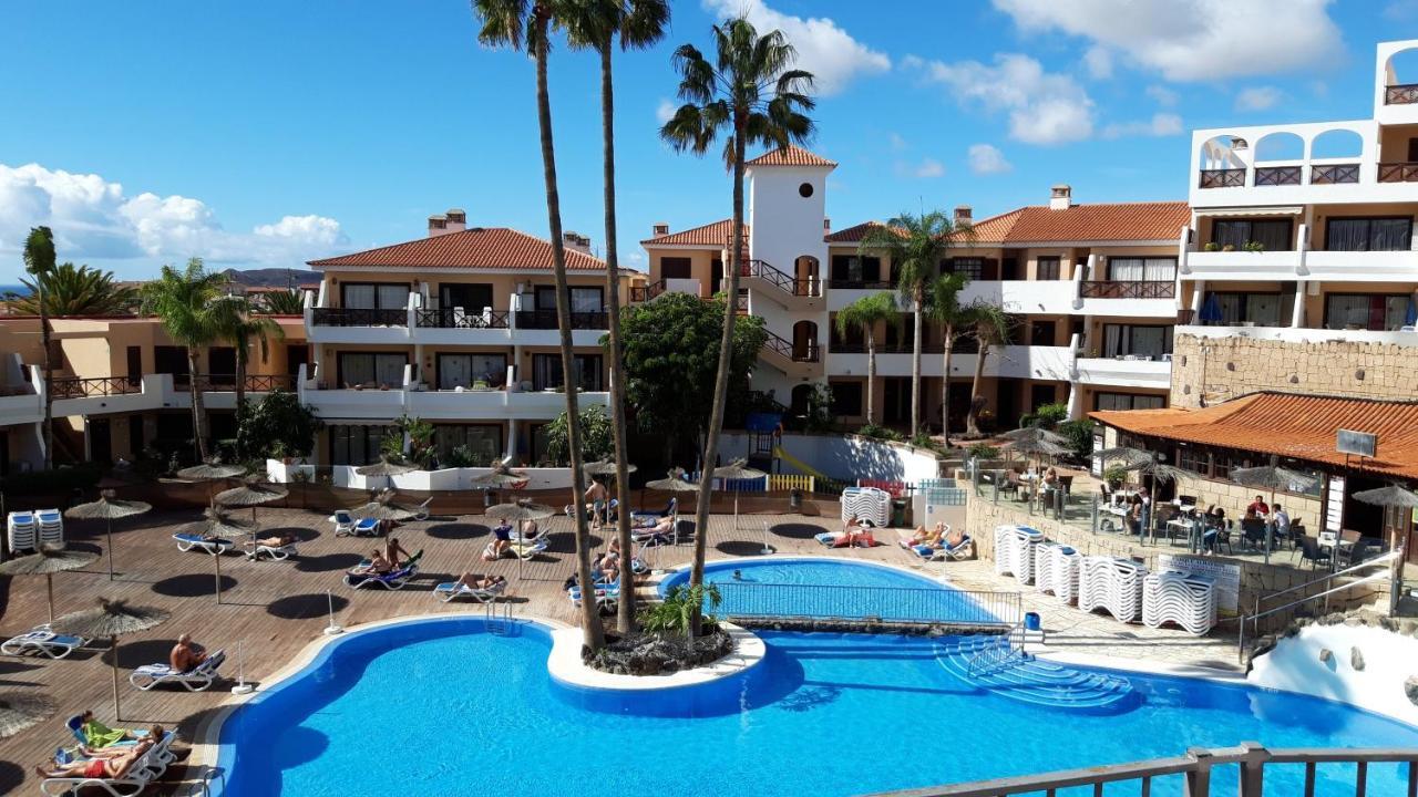 Apartment With Pool And Gardens Near The Coast Сан Мигел де Абона Екстериор снимка